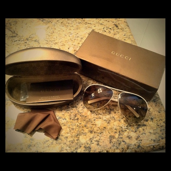 Gucci aviators!