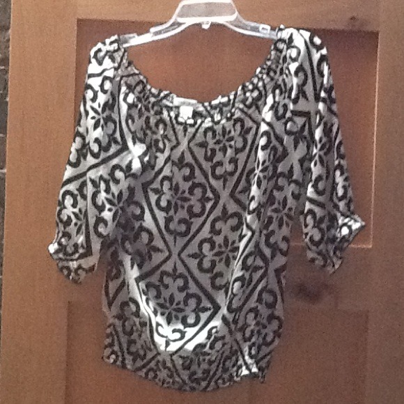 SOLD Bundle..White House Black Market top