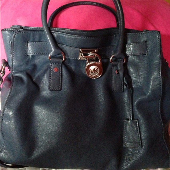 Michael kors Hamilton large bag/tote SOLD!! - Picture 2 of 4