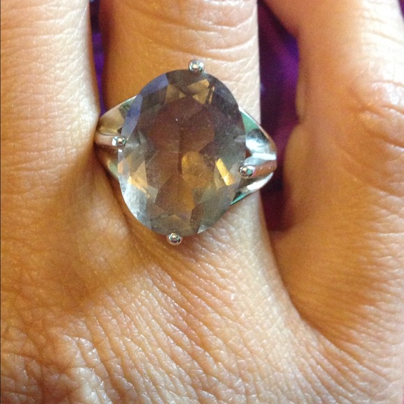 Silver ring - Picture 2 of 2
