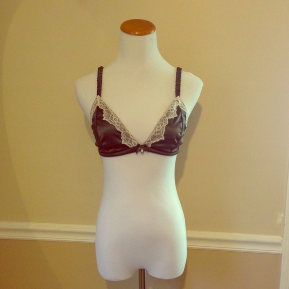 Anthropologie Satin Cameo Grey Bra