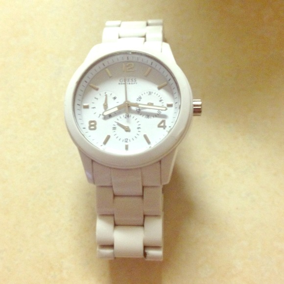 White Ceramic Guess Watch