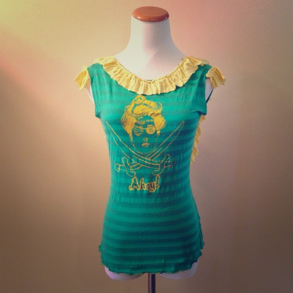 Jared Gold Ahoy! Open back T-shirt