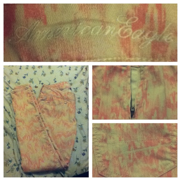 SOLD 📢📢 American eagle outfitters jeggings