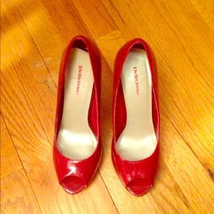 🙊On Hold for trade 🙊Red heels