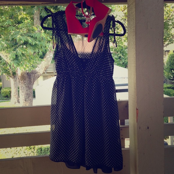 ⚡SOLD - Black and white polka dots dress with