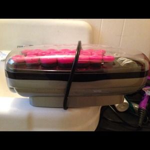 🚫Hold🚫 Conair Curlers