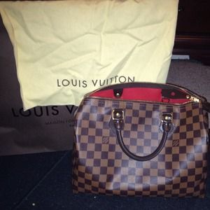 Reserve!!Authentic Louis Vuitton speedy 30!