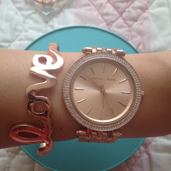 Jewelry - 💜New! Set of 3 Rose Gold Bracelets💜