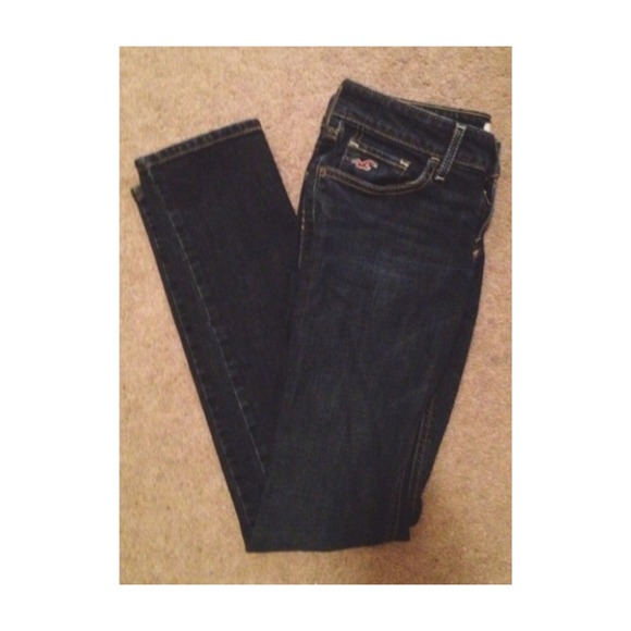 Dark Wash Low Rise Hollister Denim Skinnies