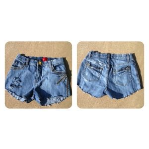 Shorts Shorts