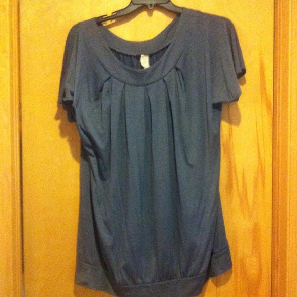 🌟Sold🌟Plus size gray top
