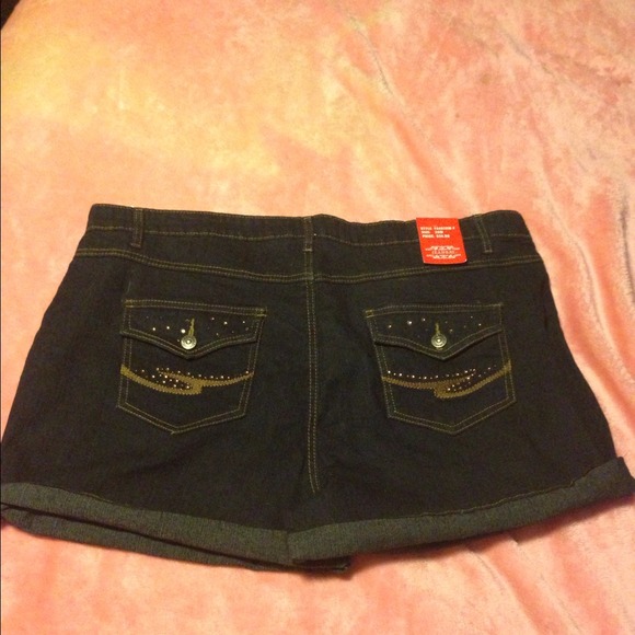 Sold - Picture 2 of 3