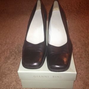 Black Gianni Bini Heels