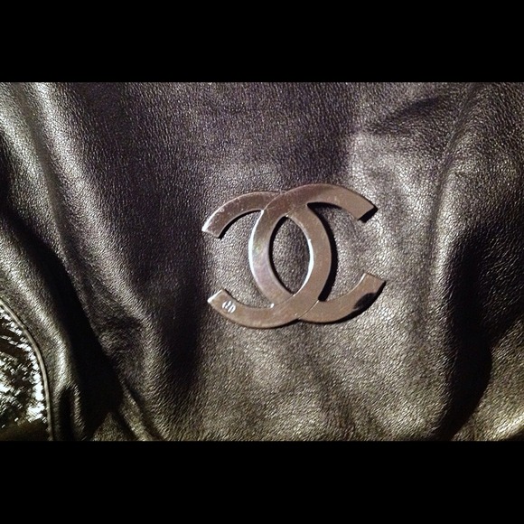 Extra pics of Chanel Purse👜