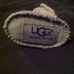 UGG keychain