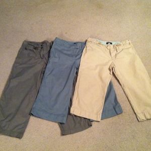 BUNDLED--3 pairs of cropped pants