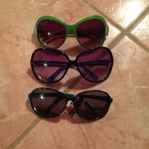 🚫SOLD🚫Sunglasses bundle