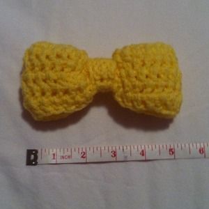 Crochet Hair Bow🎀  🚫NO TRADES🚫