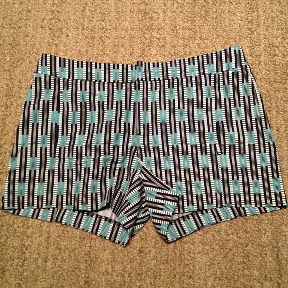 ❌SOLD in Bundle Gap Graphic Print Shorts