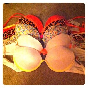 5 for $30 Bras: Size 36 B