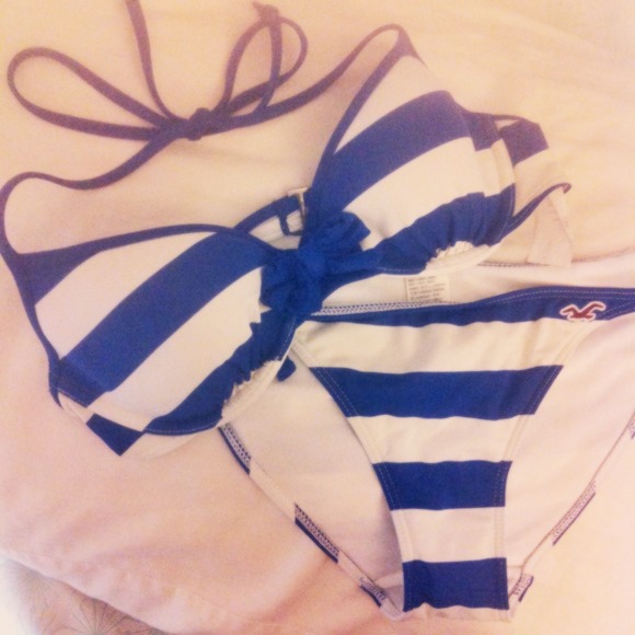TRADED! SZ MED Hollister bikini