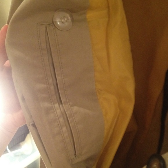 ❌Sold ❌ Cotton On trench coat with hidden pocket - Picture 4 of 4