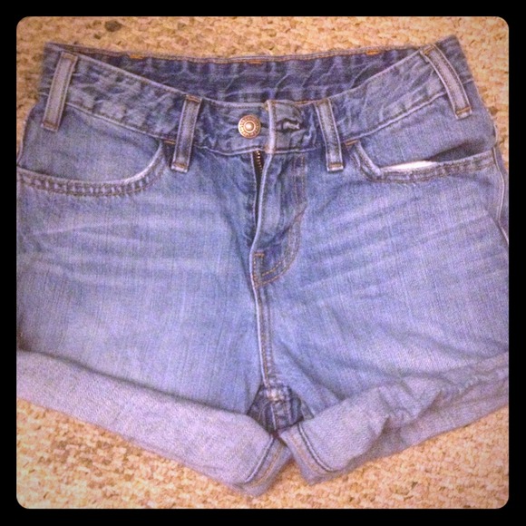 High Waisted Levis Shorts