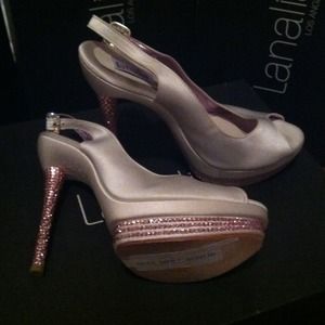 Skye Sz7 off white satin w/Swarovski pink crystals