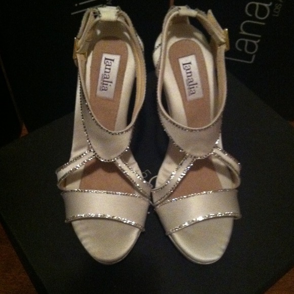 Mila Sz 7off white satin bridal shoes w/Swarovski