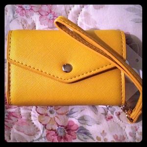 iPhone 4S wallet and case.