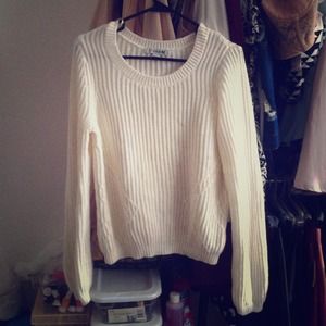 💢SOLD💢New loose white knitted sweater