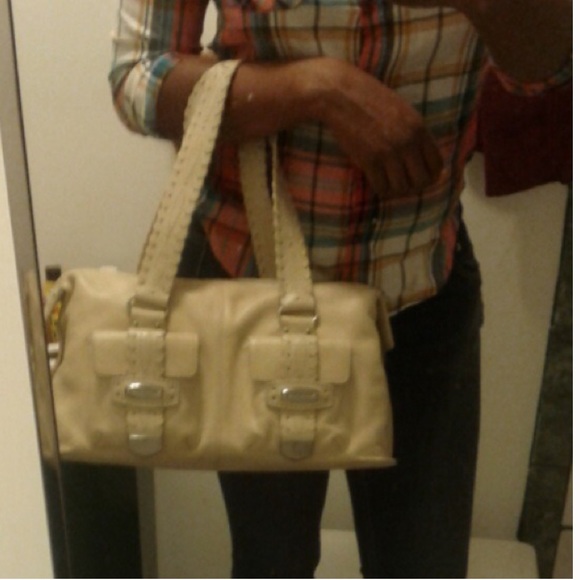 Authentic Michael Kors Cream Handbag - Picture 8 of 8