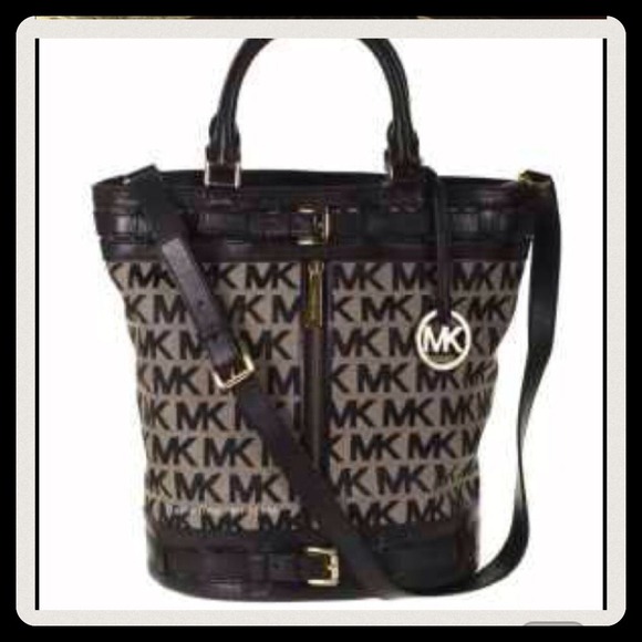 ☀️SOLD☀️ Michael Kors Kingsbury Med. Tote Bag - Picture 1 of 3