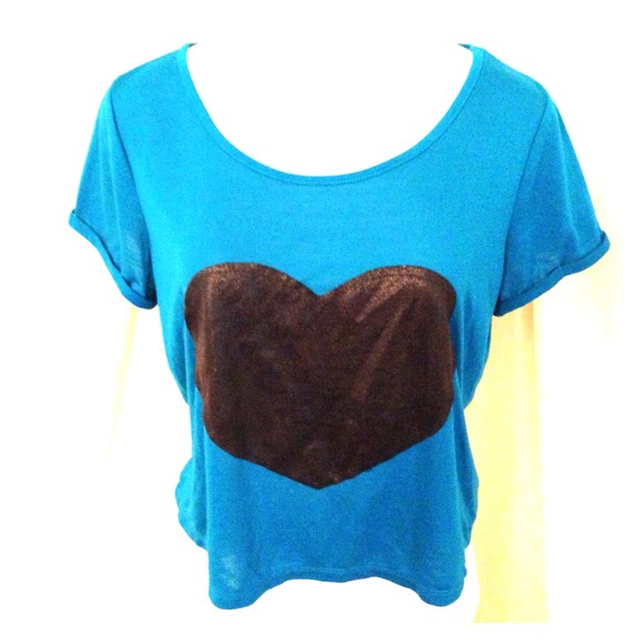Teal & Black Heart Crop Top 🐝