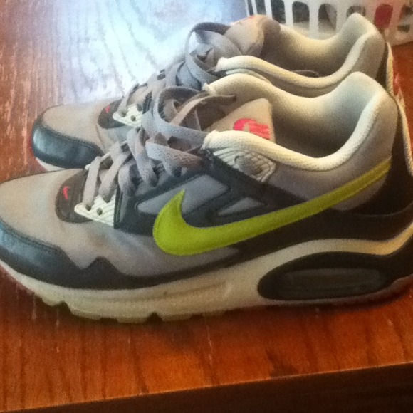 Reduced!! Excellent condition Nike airs