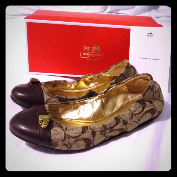 Coach Shoes - 💯% Authentic COACH Delphine Flats