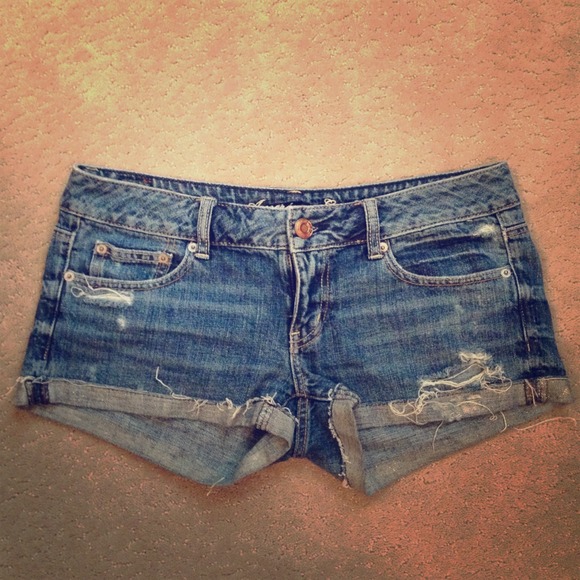 Size 6 American Eagle denim shorts