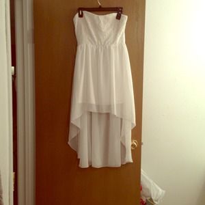 White hi low dress