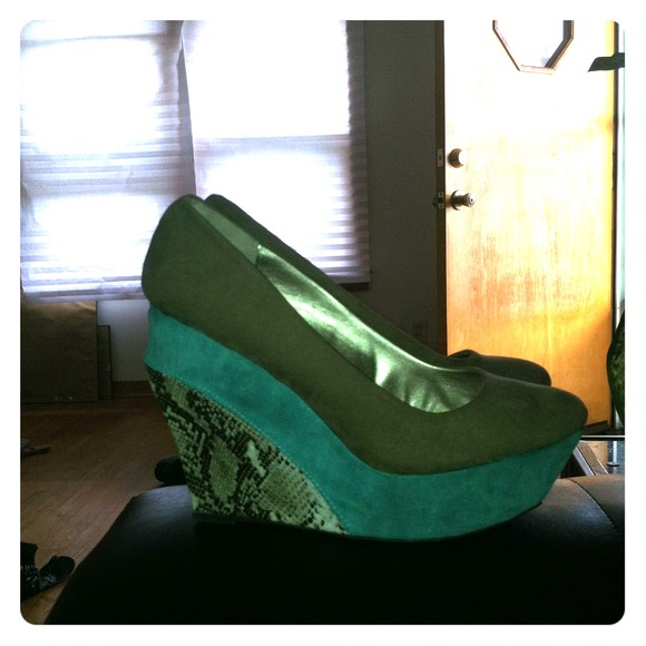 Charlotte Russe wedged shoes!!!!