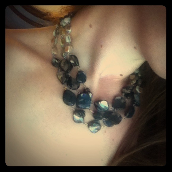 Jewelry - SOLDBundled HOST PICKGorgeous strand necklace