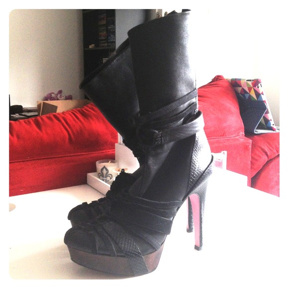 *SOLD!* Herve Leger