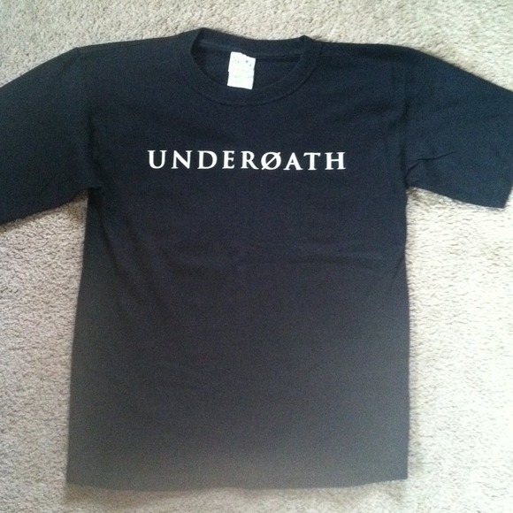 UNDEROATH Tee! - Picture 1 of 2