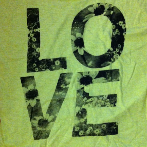 Love shirt:yellow - Picture 2 of 2