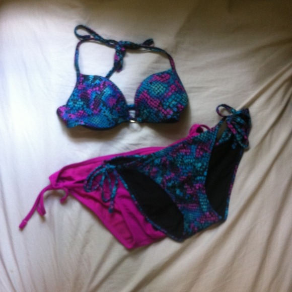 😘Bikini by Smart & Sexy 😘 - Picture 4 of 4