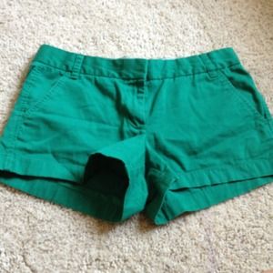 REDUCED JCrew 3" chino shorts bold green