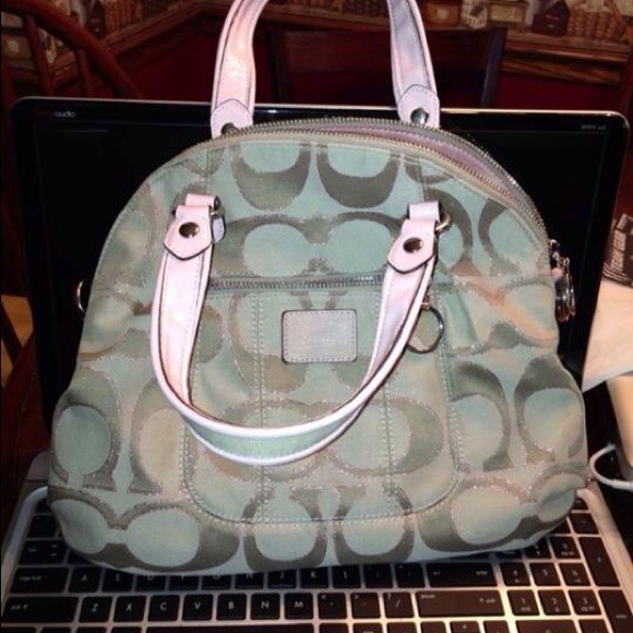 🚫🚫TRADED🚫🚫Coach purse