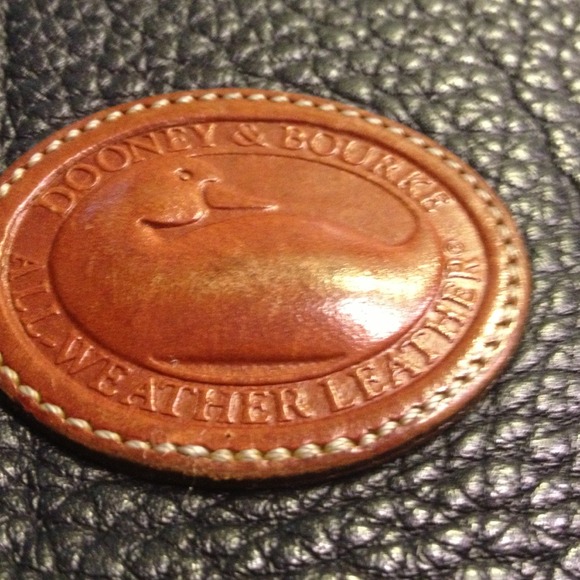 Dooney &Burke vintage leather purse - Picture 4 of 4