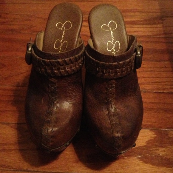 Jessica Simpson Heels - Picture 2 of 3