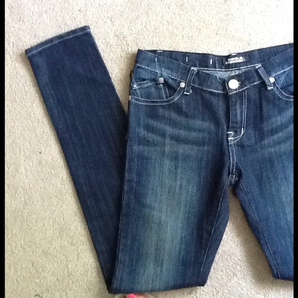 Rock & Republic Jeans NWOT - Picture 3 of 3